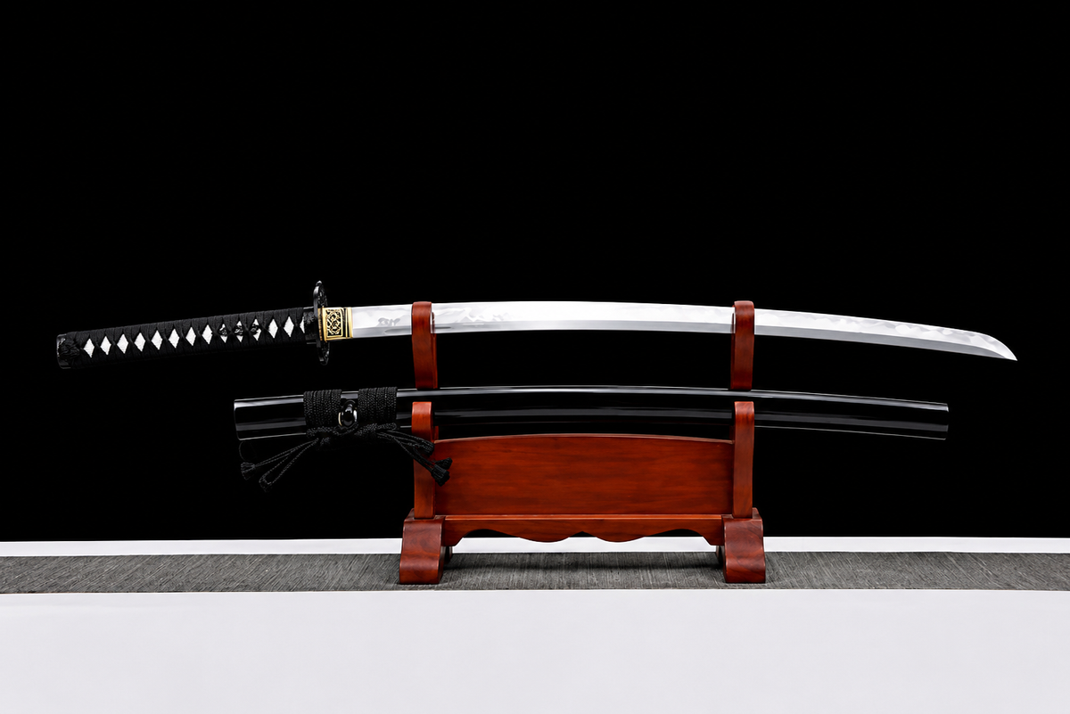 Akane Katana 茜